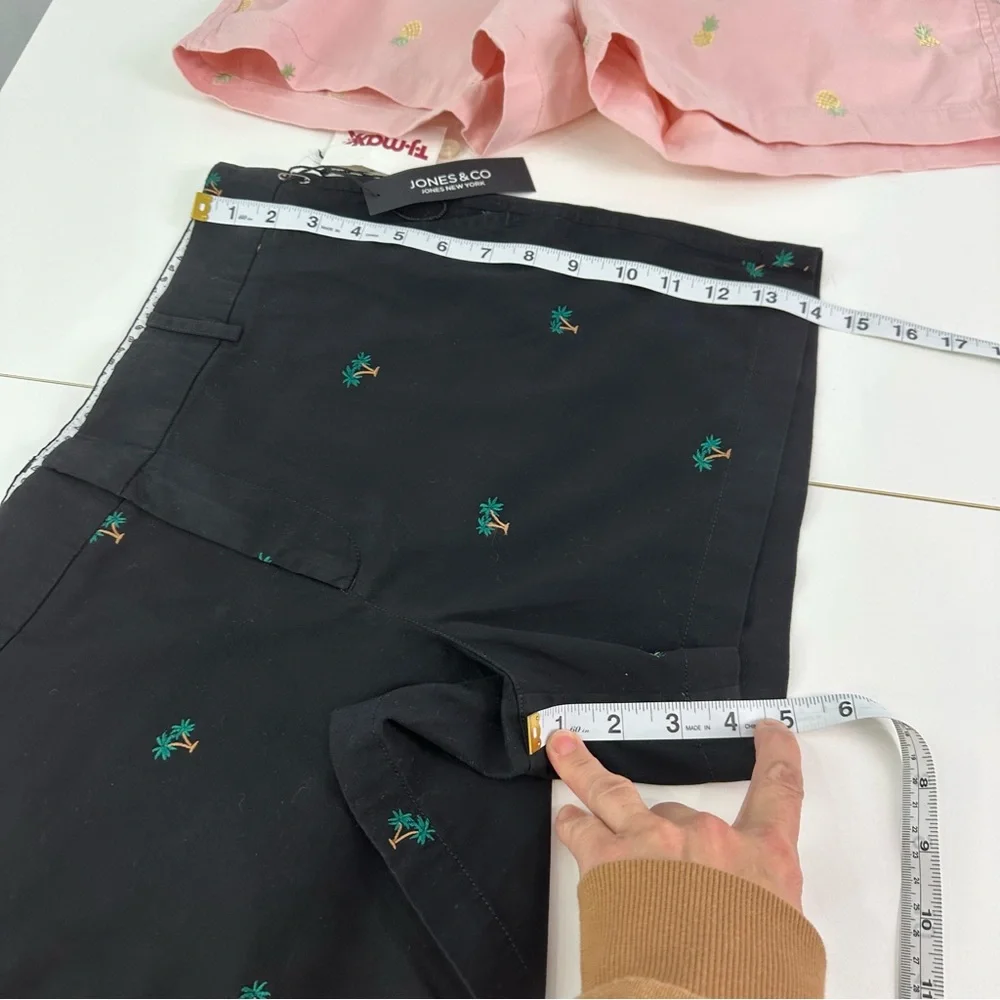 Jones & Co. Size 12 Set of Two Shorts New; Blue Palm Trees & Pink Pineapples